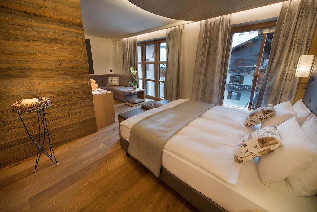 Hotel Roberta Alpine Adults Only Livigno Bagian luar foto