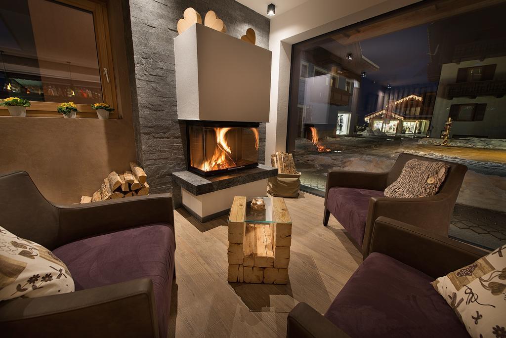 Hotel Roberta Alpine Adults Only Livigno Bagian luar foto