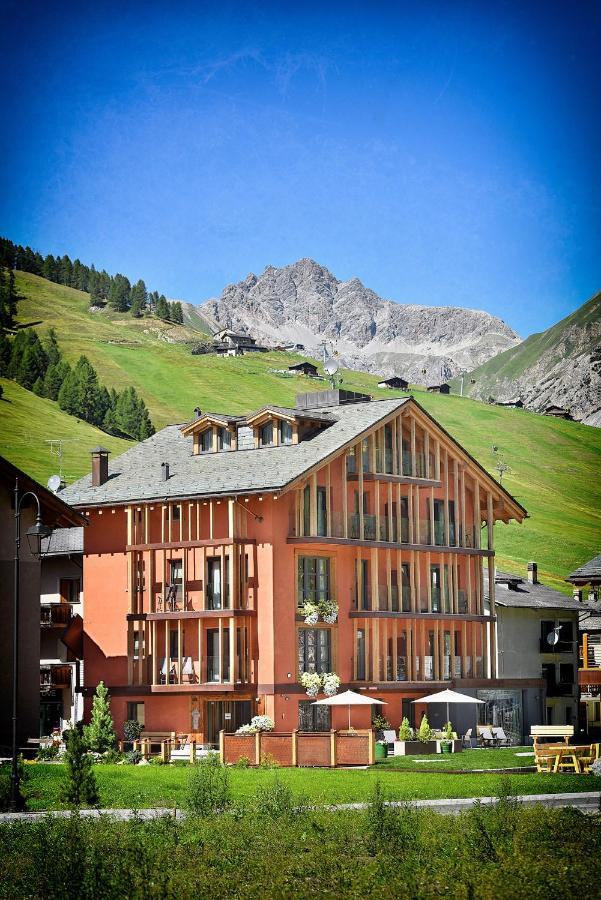 Hotel Roberta Alpine Adults Only Livigno Bagian luar foto